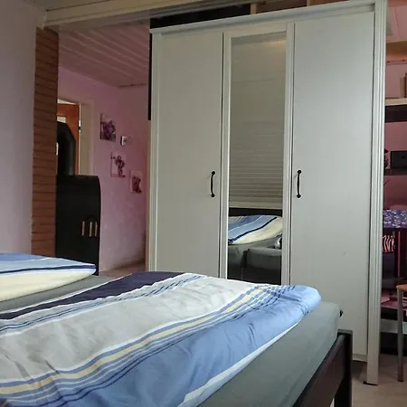 Fewo Farbenfroh Appartement *